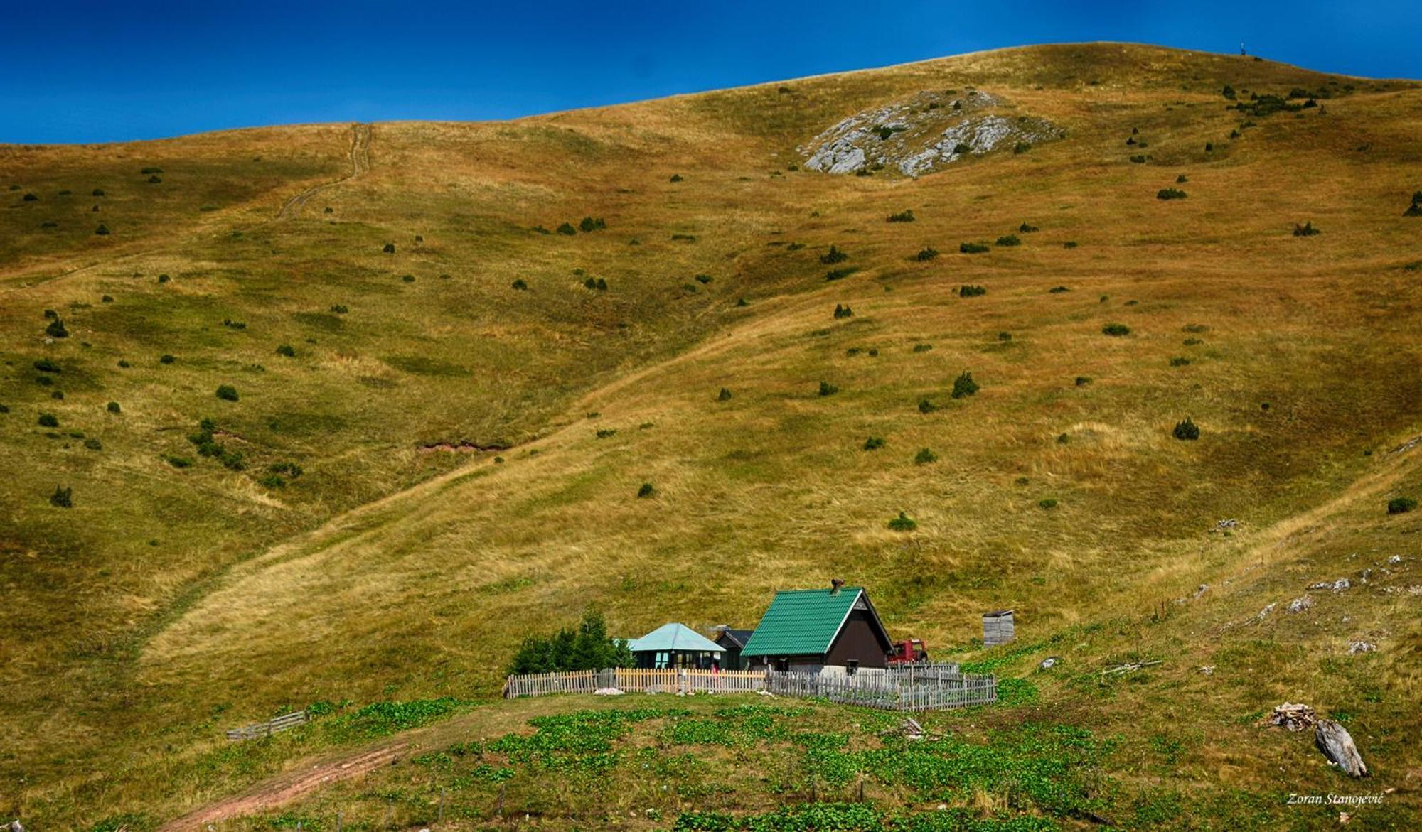 Hotel Camp Divlja Rijeka Hum Esterno foto